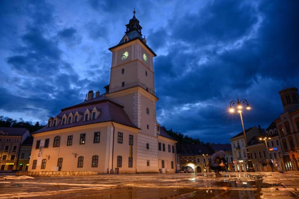 Cosy Center Apartment Braszów Zewnętrze zdjęcie